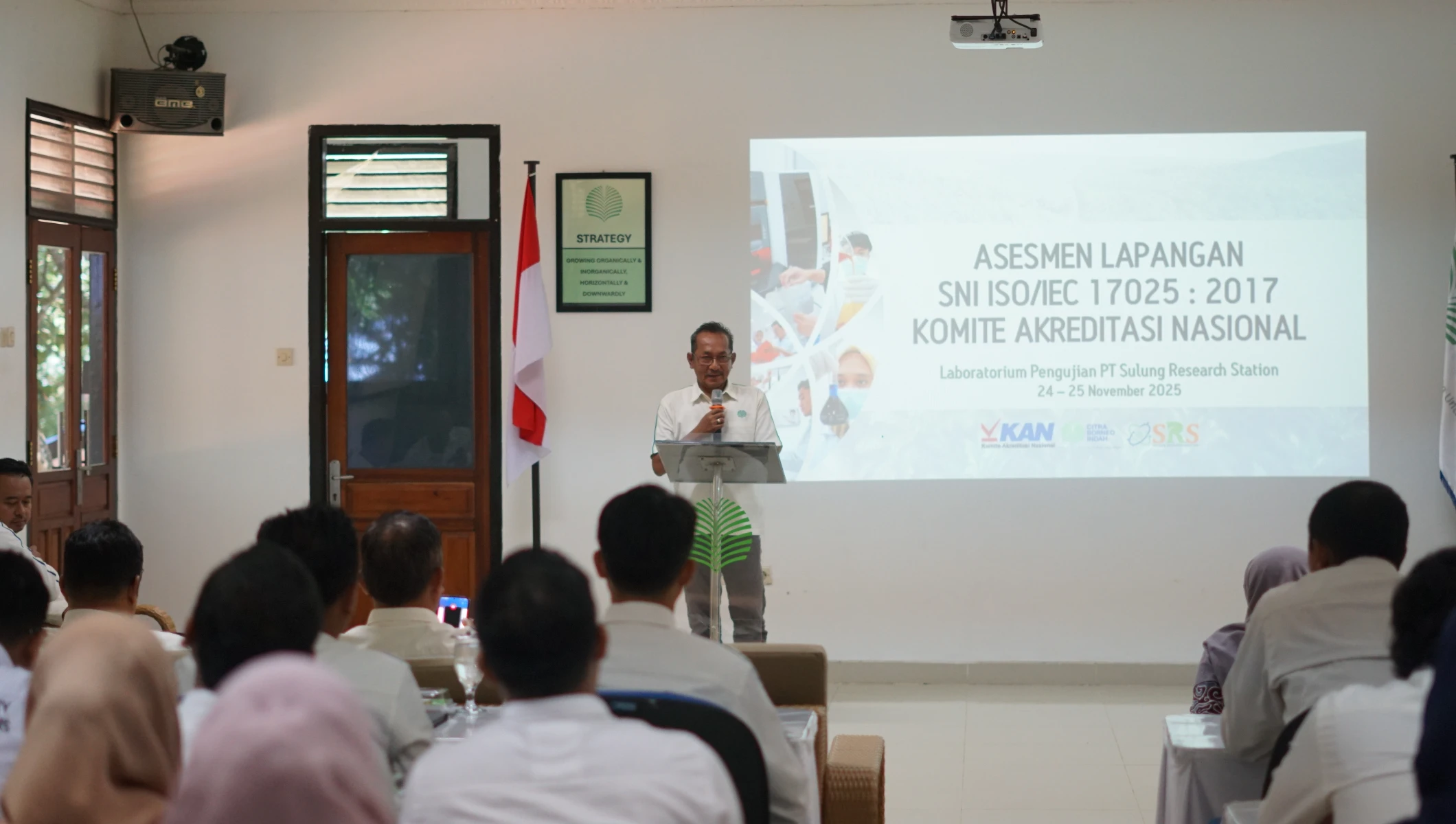 Pelaksanaan Asesmen Lapangan Akreditasi Laboratorium SRS - 3